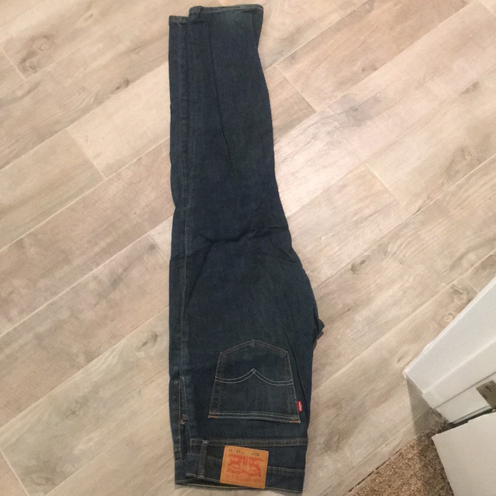 Levi’s 511 W33 L32